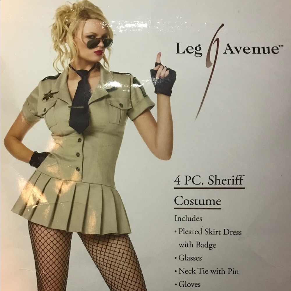 4pc Leg Avenue Women’s Sheriff Costume